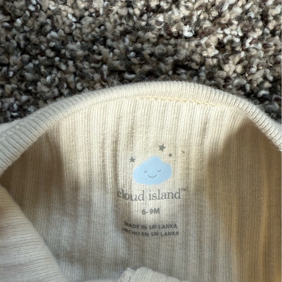 Cloud Island Baby Girl Baby Boy Neutral Cream Ribbed Footie Size 6-9 Months - Picture 2 of 3